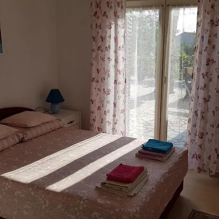 Katica Apartment *