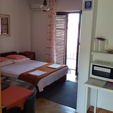 아파트 Katica 크리크베니카